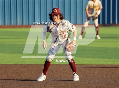 Thumbnail 2 in Collinsville vs. Petrolia (UIL 2A Area Playoff) photogallery.