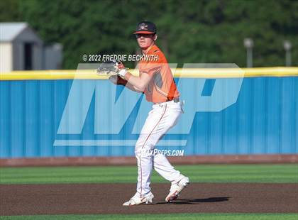 Thumbnail 1 in Collinsville vs. Petrolia (UIL 2A Area Playoff) photogallery.