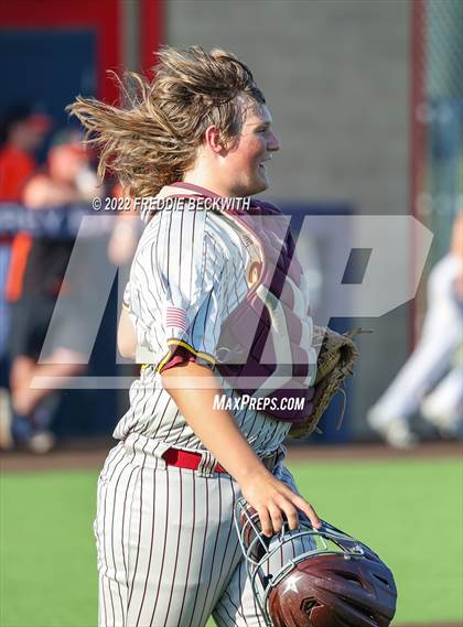 Thumbnail 2 in Collinsville vs. Petrolia (UIL 2A Area Playoff) photogallery.
