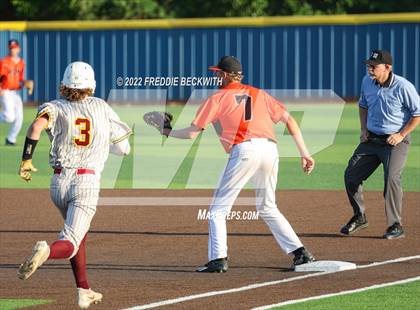 Thumbnail 2 in Collinsville vs. Petrolia (UIL 2A Area Playoff) photogallery.