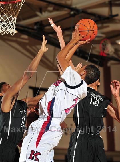 Thumbnail 3 in King vs. Maranatha (MaxPreps Holiday Classic) photogallery.