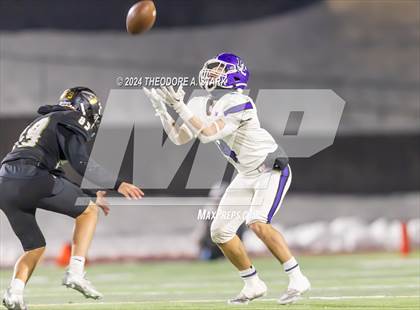 Thumbnail 3 in Douglas County vs. Arapahoe (CHSAA 5A 1st Round) photogallery.