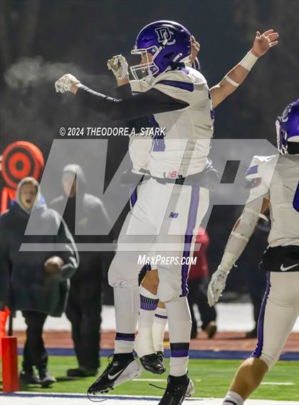 Thumbnail 3 in Douglas County vs. Arapahoe (CHSAA 5A 1st Round) photogallery.