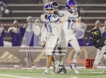 Thumbnail 2 in Douglas County vs. Arapahoe (CHSAA 5A 1st Round) photogallery.