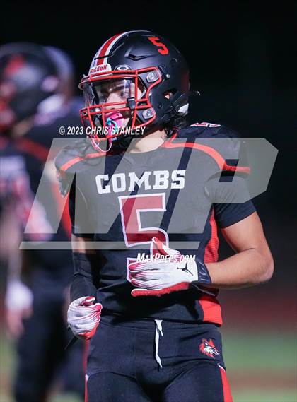 Thumbnail 3 in Prescott @ Combs photogallery.