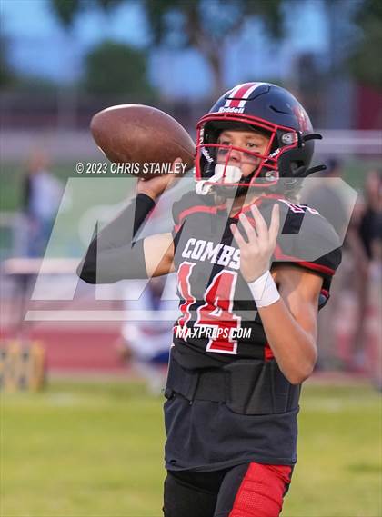 Thumbnail 3 in Prescott @ Combs photogallery.