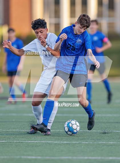 Thumbnail 2 in Coahulla Creek vs Oconee County (GHSA 3A Championship)  photogallery.