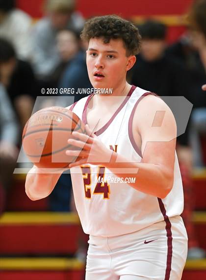 Thumbnail 3 in Analy @ Cardinal Newman photogallery.