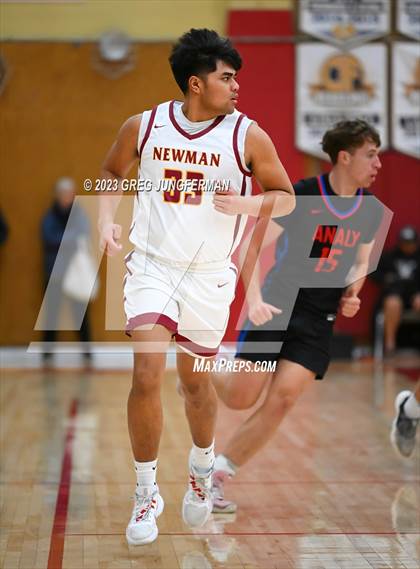 Thumbnail 2 in Analy @ Cardinal Newman photogallery.