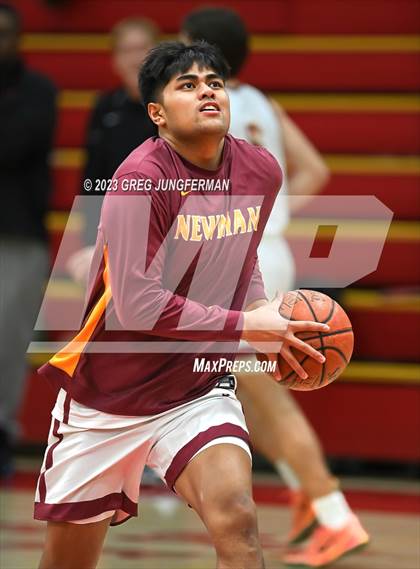 Thumbnail 3 in Analy @ Cardinal Newman photogallery.