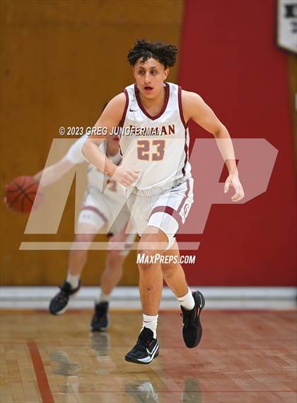 Thumbnail 2 in Analy @ Cardinal Newman photogallery.