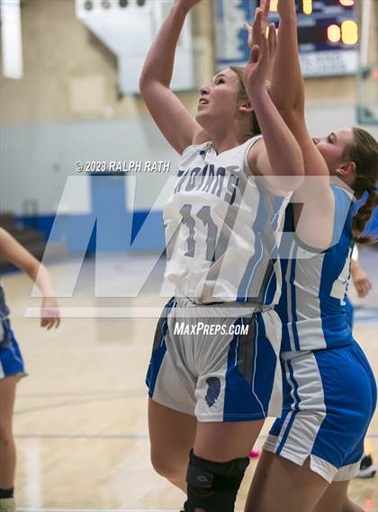 Thumbnail 3 in Orland vs.University Prep photogallery.