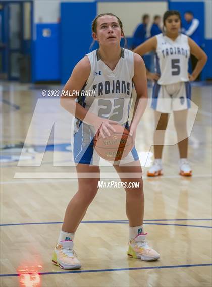 Thumbnail 2 in Orland vs.University Prep photogallery.
