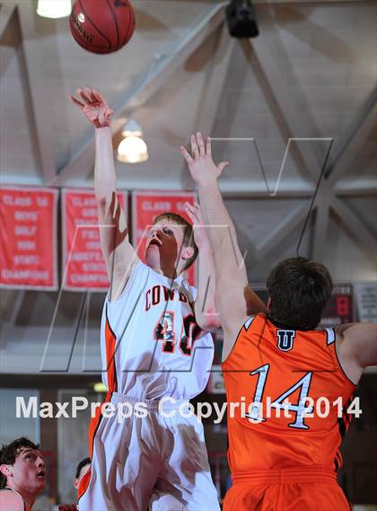 Thumbnail 2 in Abilene vs Ulysess (McPherson Substate 1st Round) photogallery.