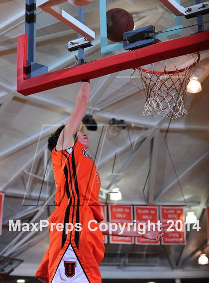 Thumbnail 2 in Abilene vs Ulysess (McPherson Substate 1st Round) photogallery.