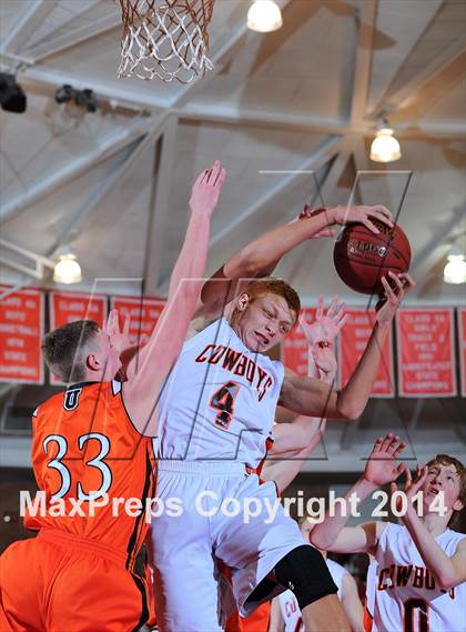 Thumbnail 3 in Abilene vs Ulysess (McPherson Substate 1st Round) photogallery.