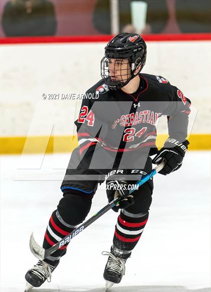Thumbnail 2 in Winchednon vs. St. Sebastian's School (Kevin Mutch Torunament) photogallery.