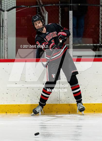 Thumbnail 1 in Winchednon vs. St. Sebastian's School (Kevin Mutch Torunament) photogallery.