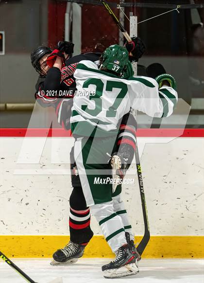 Thumbnail 3 in Winchednon vs. St. Sebastian's School (Kevin Mutch Torunament) photogallery.
