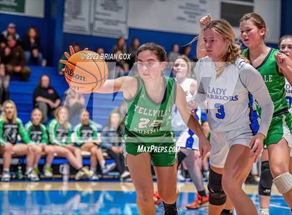 Thumbnail 2 in FR: Yellville-Summit @ Cotter photogallery.