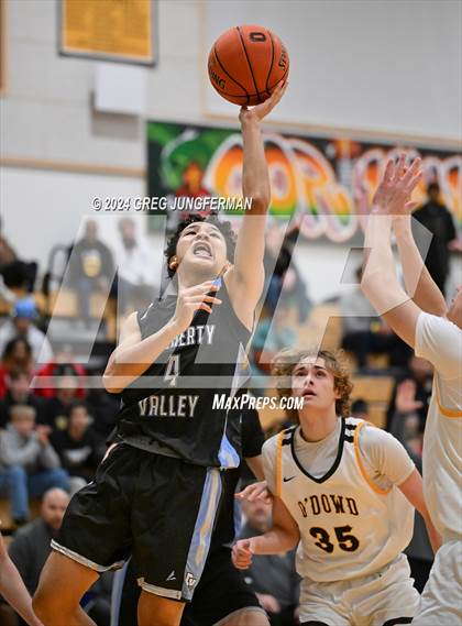 Thumbnail 3 in Dougherty Valley @ Bishop O'Dowd (CIF NCS D1 Semifinal) photogallery.