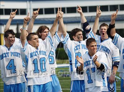 Thumbnail 2 in Carthage vs. Rocky Point (NYSPHSAA Class B Final) photogallery.