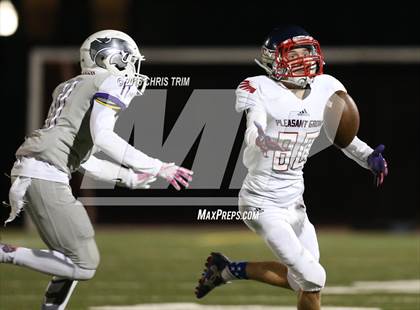 Thumbnail 2 in Pleasant Grove vs. Franklin photogallery.