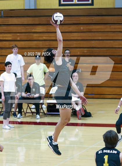 Thumbnail 3 in El Dorado @ Esperanza photogallery.