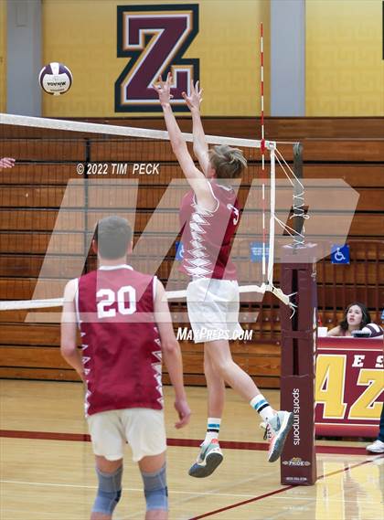 Thumbnail 3 in El Dorado @ Esperanza photogallery.