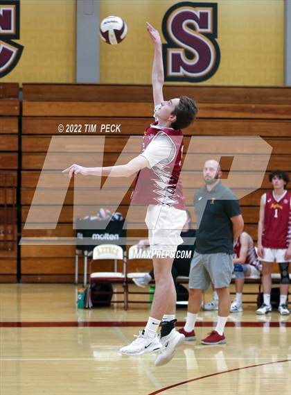 Thumbnail 2 in El Dorado @ Esperanza photogallery.
