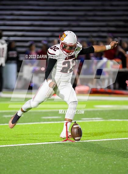 Thumbnail 1 in Glendale @ Moon Valley (Senior Night) photogallery.