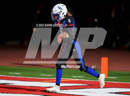 Thumbnail 2 in Glendale @ Moon Valley (Senior Night) photogallery.
