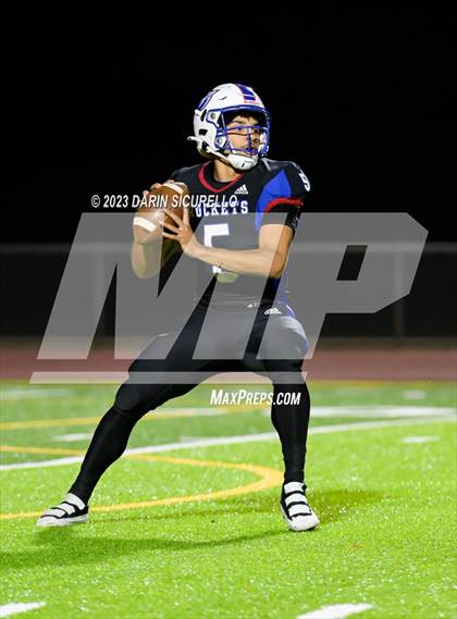 Thumbnail 1 in Glendale @ Moon Valley (Senior Night) photogallery.