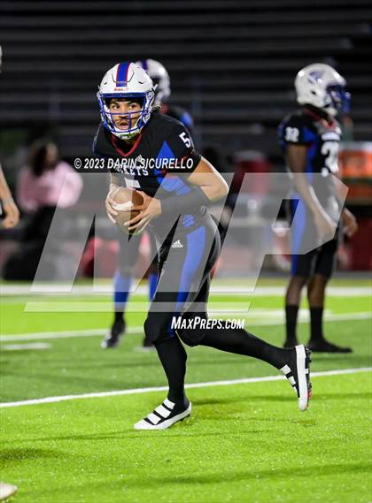 Thumbnail 3 in Glendale @ Moon Valley (Senior Night) photogallery.