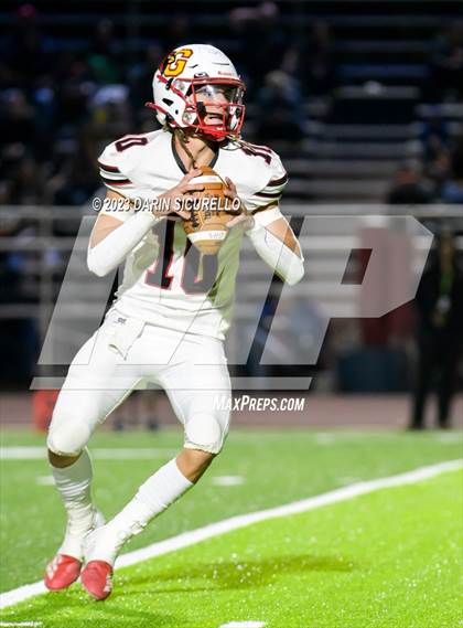 Thumbnail 2 in Glendale @ Moon Valley (Senior Night) photogallery.