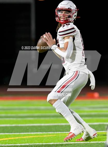 Thumbnail 3 in Glendale @ Moon Valley (Senior Night) photogallery.