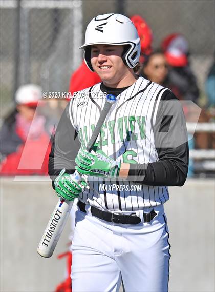 Thumbnail 2 in Valley View vs Sacred Heart (Era Tournament) photogallery.
