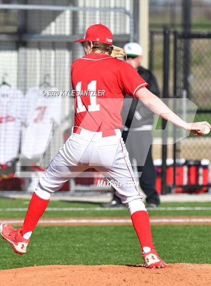 Thumbnail 1 in Valley View vs Sacred Heart (Era Tournament) photogallery.