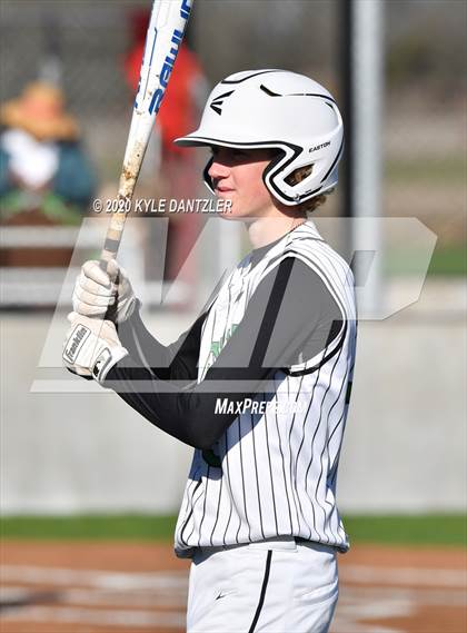 Thumbnail 2 in Valley View vs Sacred Heart (Era Tournament) photogallery.