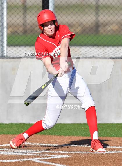 Thumbnail 3 in Valley View vs Sacred Heart (Era Tournament) photogallery.