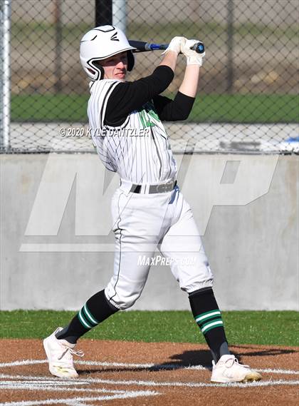 Thumbnail 2 in Valley View vs Sacred Heart (Era Tournament) photogallery.