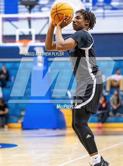Thumbnail 3 in Hopewell vs. Wayne Country Day (Hoops and Dreams Showcase at Fayetteville State University) photogallery.