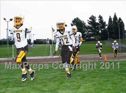 Thumbnail 1 in Mission @ Washington (CIF SF Section Final) photogallery.