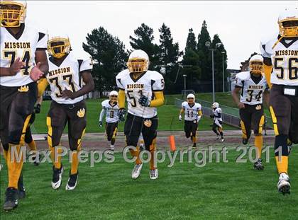 Thumbnail 3 in Mission @ Washington (CIF SF Section Final) photogallery.