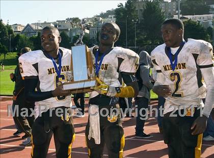 Thumbnail 2 in Mission @ Washington (CIF SF Section Final) photogallery.