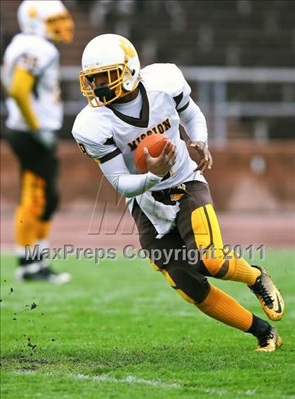 Thumbnail 1 in Mission @ Washington (CIF SF Section Final) photogallery.