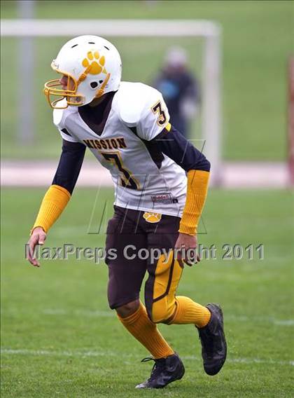Thumbnail 2 in Mission @ Washington (CIF SF Section Final) photogallery.