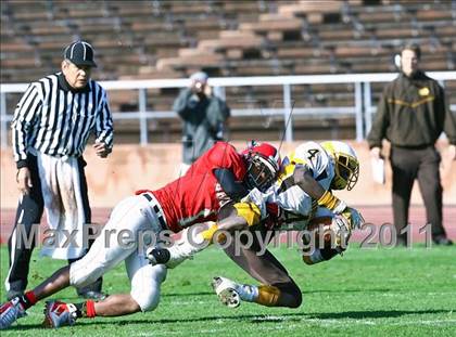 Thumbnail 2 in Mission @ Washington (CIF SF Section Final) photogallery.