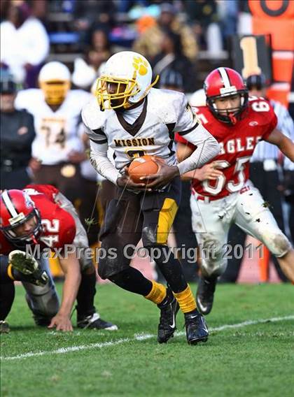 Thumbnail 3 in Mission @ Washington (CIF SF Section Final) photogallery.