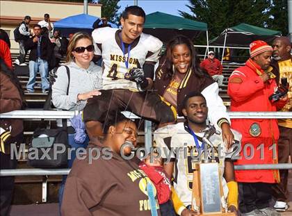 Thumbnail 1 in Mission @ Washington (CIF SF Section Final) photogallery.
